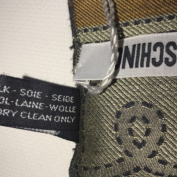 NWT Moschino silk and wool scarf 62” length - Picture 6 of 8